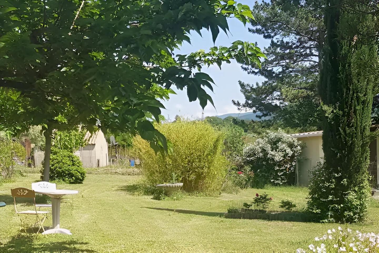 Chambre Dans Petit Havre De Paix Avec Piscine Chauffee Au Coeur Du Luberon Гарга Экстерьер фото